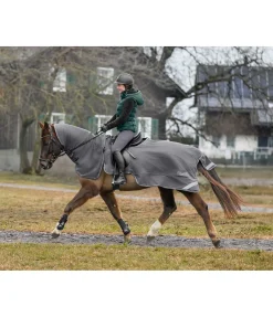 Sale Couvre-reins softshell Alecto avec couvre-cou amovible Couvre-Reins & Couvertures De Marcheur