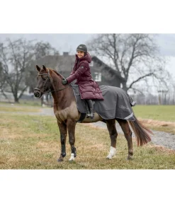 Sale Couvre-reins softshell Alecto avec couvre-cou amovible Couvre-Reins & Couvertures De Marcheur
